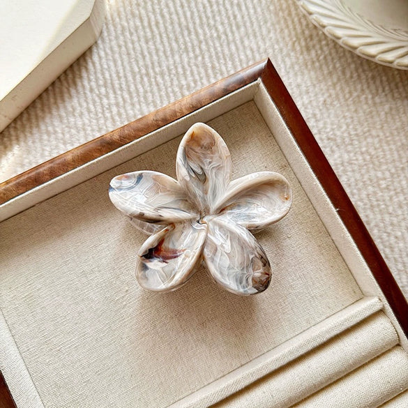 Women's Spray Painted Ps Material Flower Hairclip With Marble Pattern