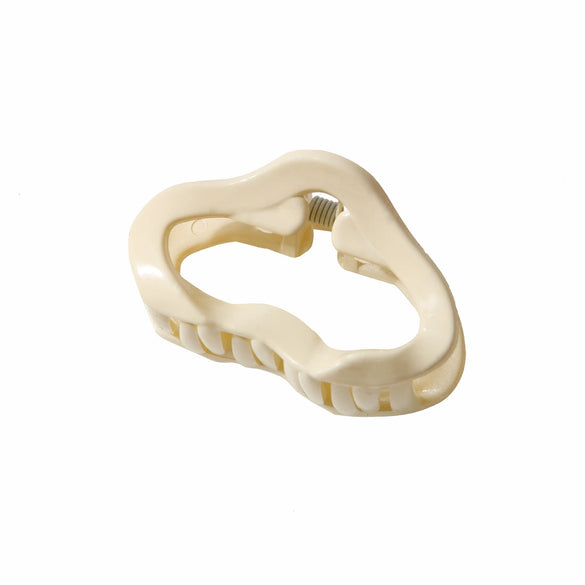 Women's Spring And Summer Small Cloud Grab Clip Ps Material Simple Style Baking Paint Hair Headwear