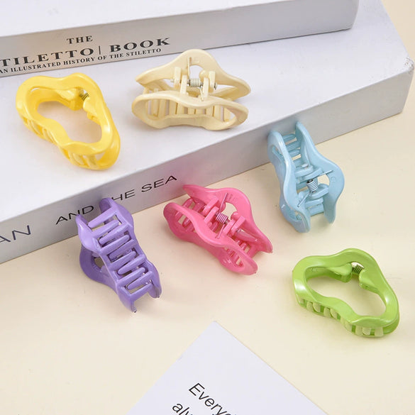 Women's Spring And Summer Small Cloud Grab Clip Ps Material Simple Style Baking Paint Hair Headwear