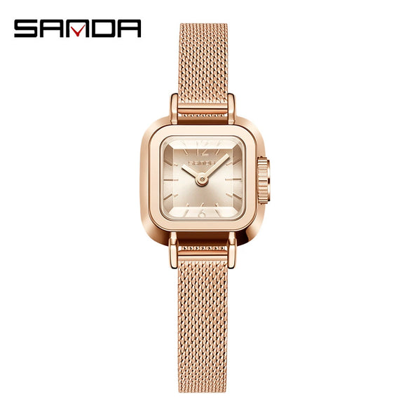 Women's Square Alloy Alloy Case Quartz Watch With Mesh Belt And Roman Pattern Waterproof Fashion Simple Compact Leisure Style