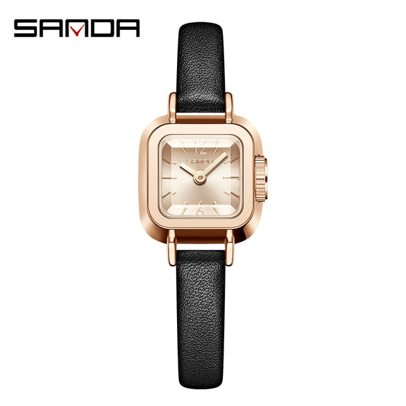 Women's Square Alloy Alloy Case Quartz Watch With Mesh Belt And Roman Pattern Waterproof Fashion Simple Compact Leisure Style