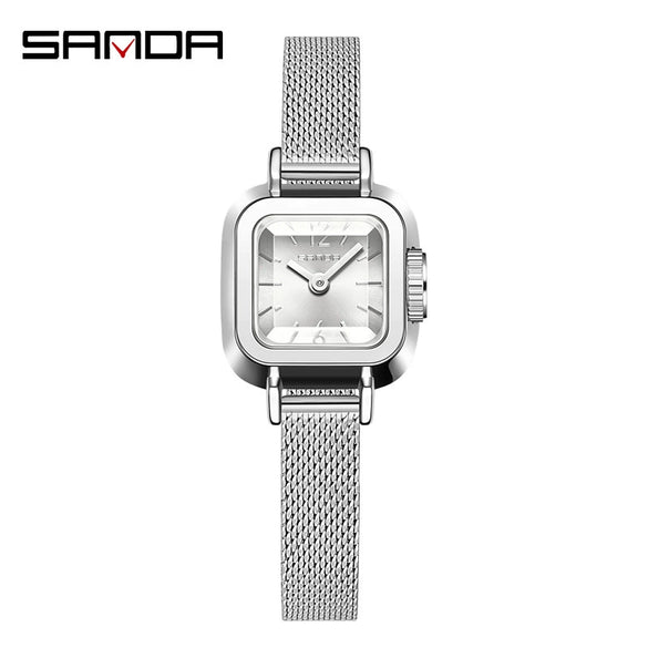 Women's Square Alloy Alloy Case Quartz Watch With Mesh Belt And Roman Pattern Waterproof Fashion Simple Compact Leisure Style
