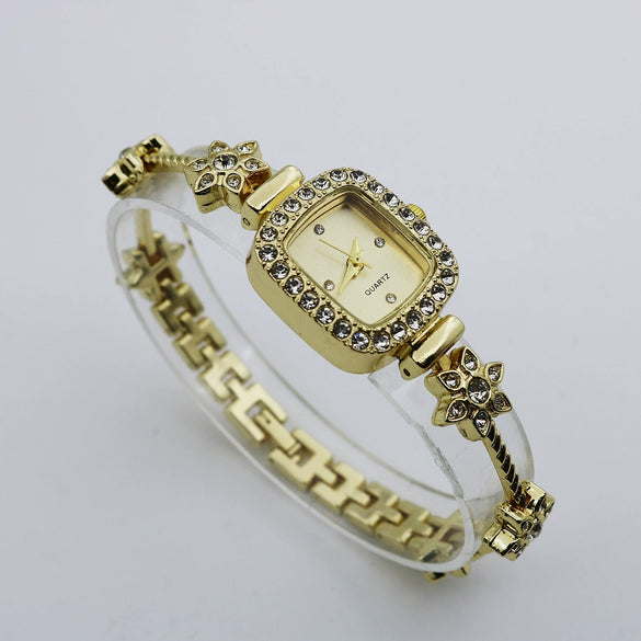 Women's Square Alloy And Stainless Steel Bracelet Quartz Watch Light Luxury Casual Style