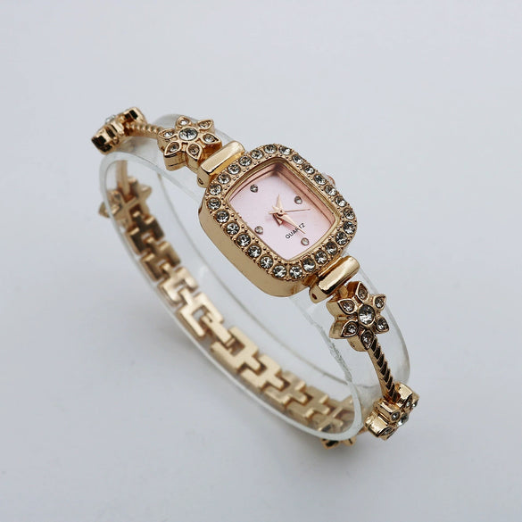 Women's Square Alloy And Stainless Steel Bracelet Quartz Watch Light Luxury Casual Style
