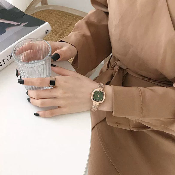 Women's Square Alloy And Stainless Steel Bracelet Watch Simple Retro Style With Printed Logo
