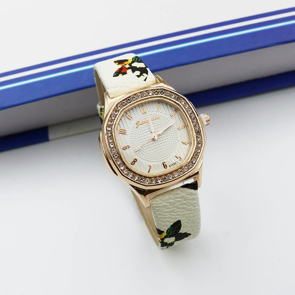 Women's Square Alloy Pu Leather Quartz Watch With Spiral Crown And Pin Buckle