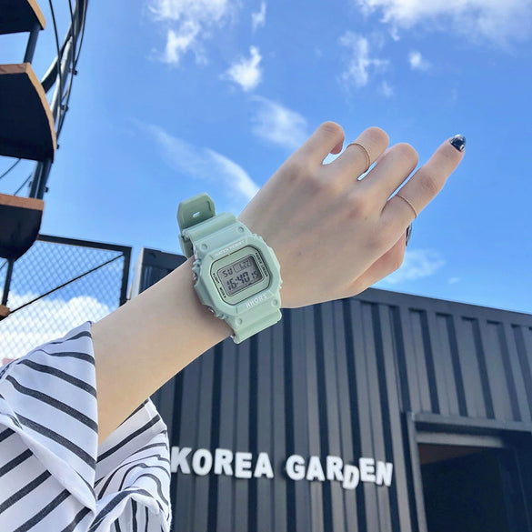 Women's Square Electronic Watch Plastic Case Silicone Strap Stainless Steel Clasp Leisure Style