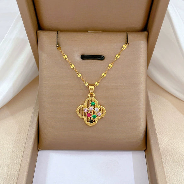 Women's Stainless Steel And Copper Fourleaf Flower Geometric Necklace With Electroplating