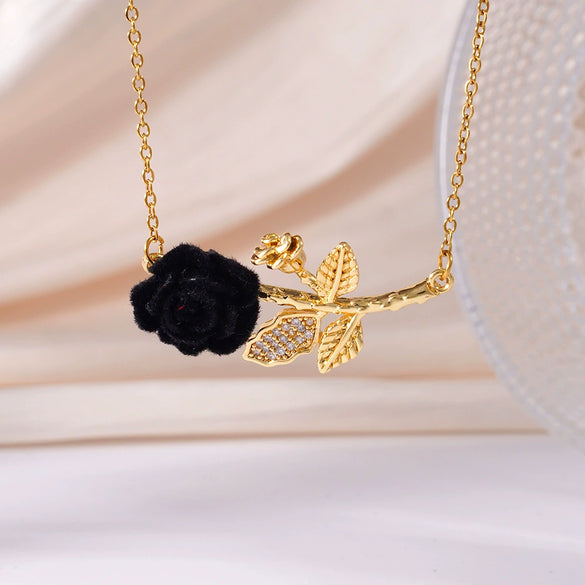 Women's Stainless Steel And Copper Light Luxury Necklace With Flower Pattern And Mixed Gemstone Setting Electroplated