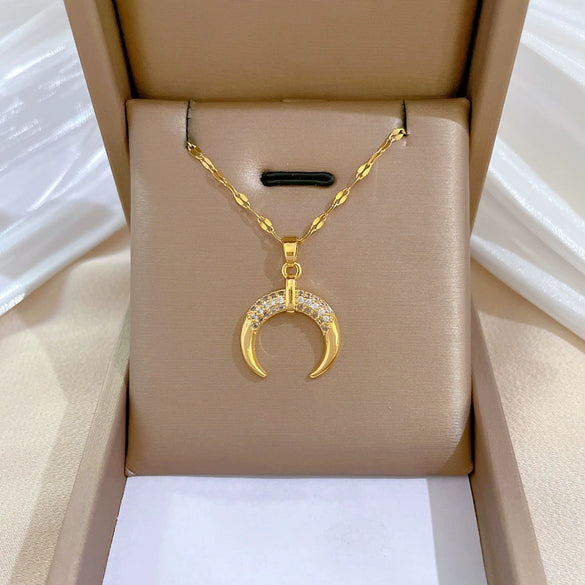 Women's Stainless Steel And Copper Necklace With Geometric Pattern And Electroplating Treatment