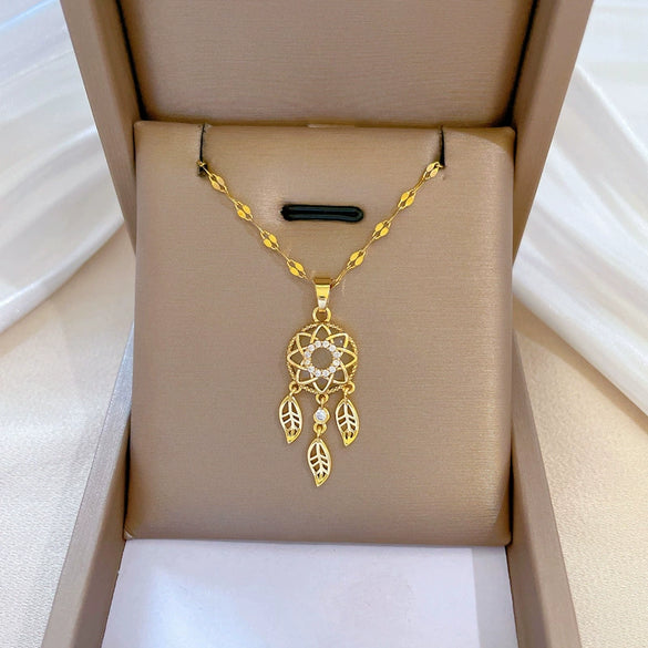 Women's Stainless Steel And Copper Necklace With Geometric Pattern And Electroplating Treatment