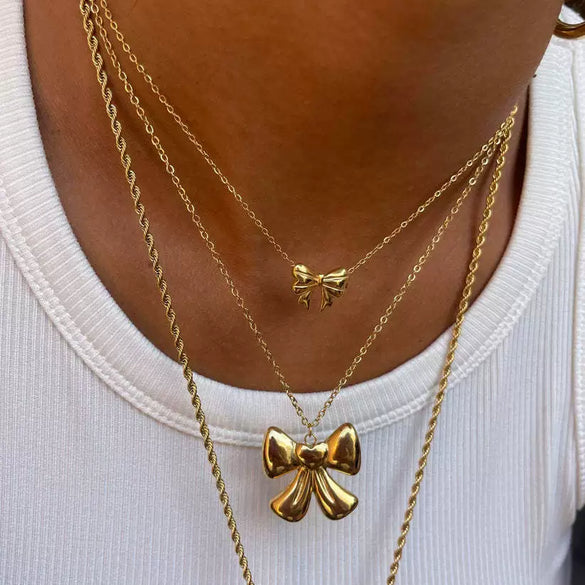 Women's Stainless Steel And Titanium Steel Animal Zodiac Light Luxury Bow Chocker Necklace With Electroplating