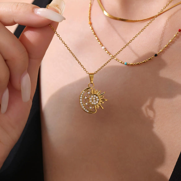 Women's 316L Stainless Steel And 316L Stainless Steel Geometric Pendant Stacked Clavicle Necklace With Electroplating 18K Gold Nonfading Jewelry