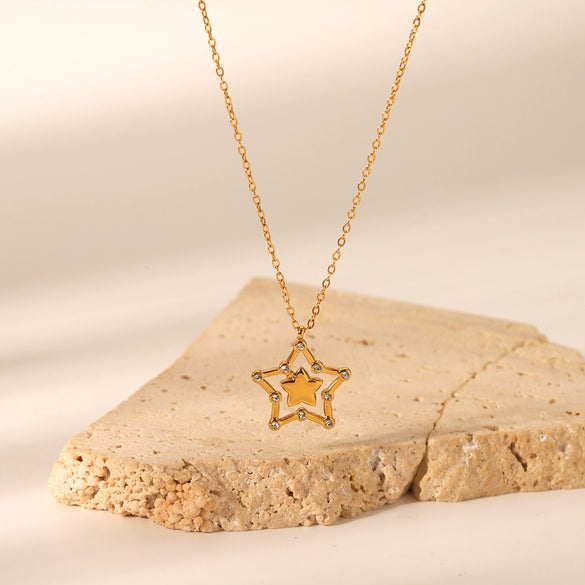Women's Stainless Steel And Titanium Steel Geometric Star Diamond Pendant Necklace