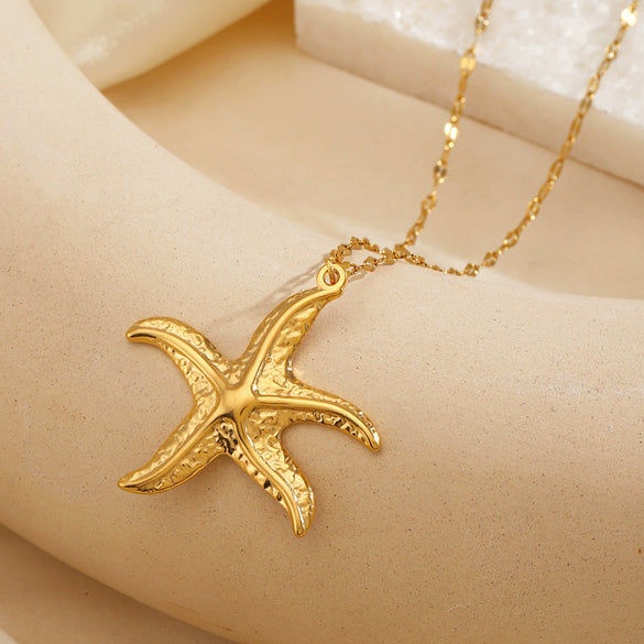 Women's Stainless Steel And Titanium Steel Geometric Starfish Clavicle Chain Necklace With Electroplating