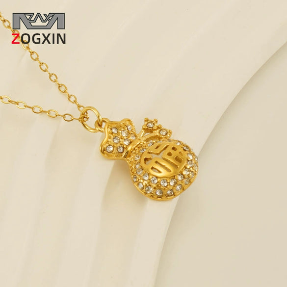 Women's 316L Stainless Steel And 316L Stainless Steel 18K Gold Plated Diamond Design Hollow Pendant Necklace With Ochain