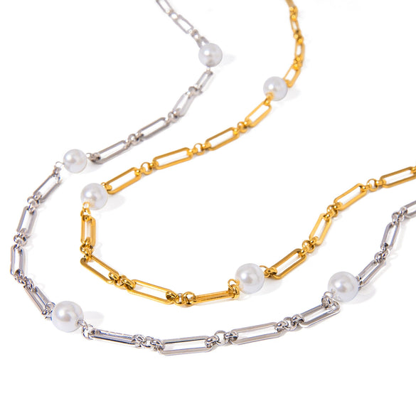 Women's Stainless Steel And Titanium Steel Light Luxury Niche Necklace With Electroplating Process