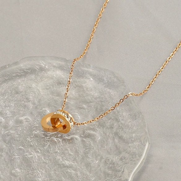 Women's Stainless Steel And Titanium Steel Roman Numeral Interlocking Necklace With Electroplating