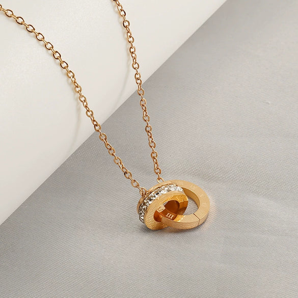 Women's Stainless Steel And Titanium Steel Roman Numeral Interlocking Necklace With Electroplating