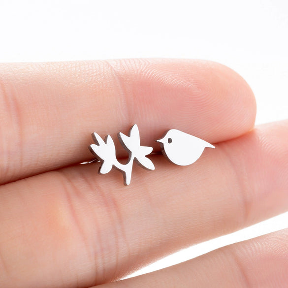Women's Stainless Steel Bird And Floral Earrings Electroplated Elegant Animal Design Jewelry Wholesale