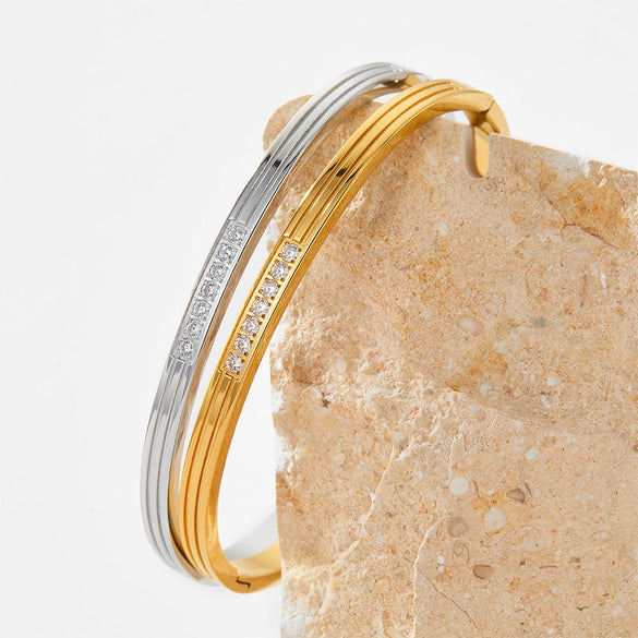 Women's Stainless Steel Bracelet With Diamond Stripe Furnace Vacuum Plating Jewelry