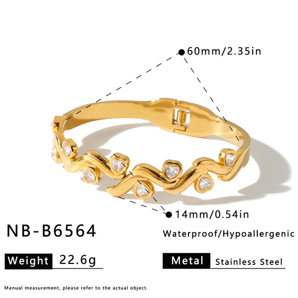 Women’s Stainless Steel Bracelet With Flower And Heart Pattern Zircon Rhinestone Accents And 18K Vacuum Plated Finish