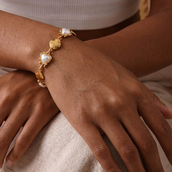 Women's Stainless Steel Bracelet With 18K Gold Vacuum Plating Pearl And Rhinestone Accents And Heart Shaped Geometric Design