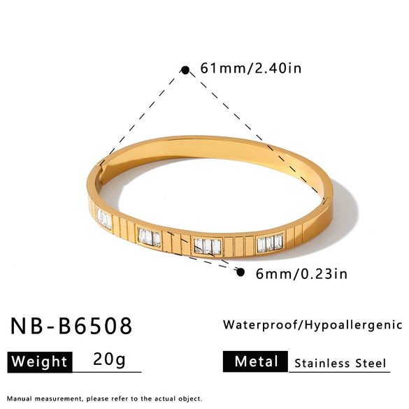 Women's Stainless Steel Bracelet With 18K Gold Vacuum Plating Zircon Rhinestone Accents And White Shell Simple Versatile Jewelry