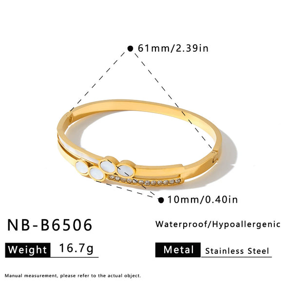 Women's Stainless Steel Bracelet With 18K Gold Vacuum Plating Zircon Rhinestone Accents And White Shell Simple Versatile Jewelry