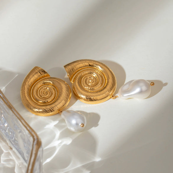 Women's Stainless Steel Conch Animal Style Electroplated Earrings