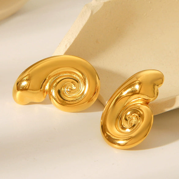 Women's Stainless Steel Conch Earrings With Geometric Pattern And Electroplating Animal Style