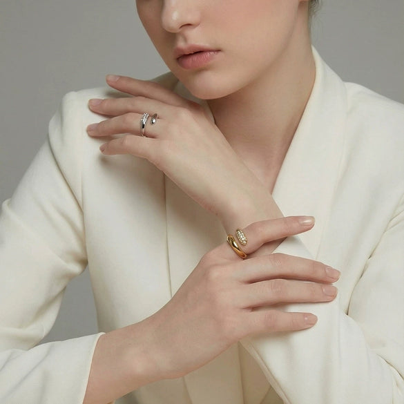 Women's Stainless Steel Drop Shape Geometric Open Ring With Rhinestone Inlay And 18K Vacuum Electroplated Finish