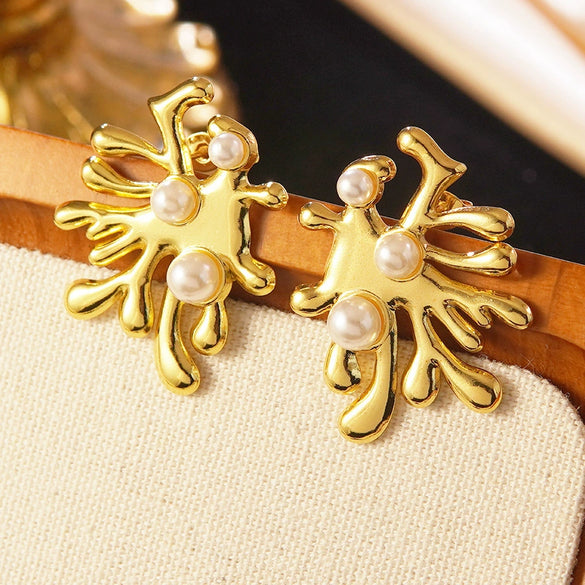 Women's Stainless Steel Electroplated Geometric Butterfly Flower Earrings With Diamond Accents Exaggerated Irregular Heart Shape Design