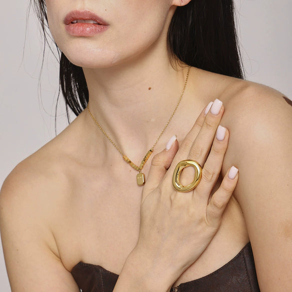 Women's Stainless Steel Fashion Geometric Exaggerated Pendant Collarbone Necklace Plated With Gold