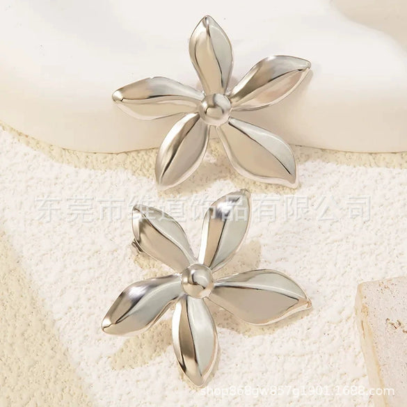 Women's Stainless Steel Flower Heart Drop Geometric Earrings Electroplated