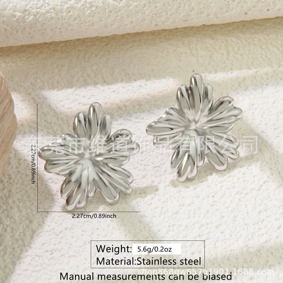 Women's Stainless Steel Flower Heart Drop Geometric Earrings Electroplated