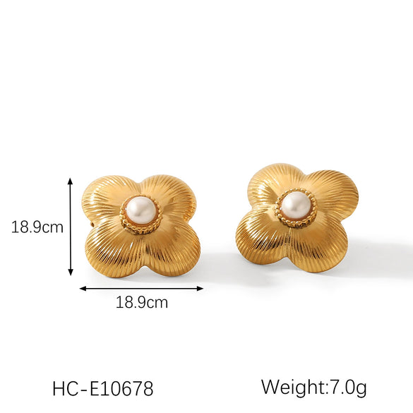 Women's Stainless Steel Flower Pearl Earrings With Vacuum Plating
