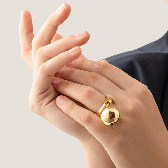 Women's Stainless Steel Geometric Ball Pendant Ring Jewelry Electroplated