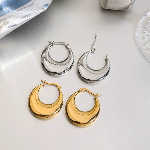 Women's Stainless Steel Geometric Earrings With Electroplating Design
