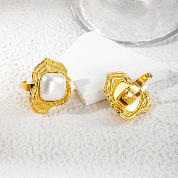 Women's Stainless Steel Geometric Exaggerated Vintage Pleated Imitation Pearl Earrings With Electroplating