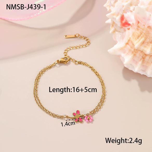 Women's Stainless Steel Geometric Handbeaded Bracelet With Electroplating Design