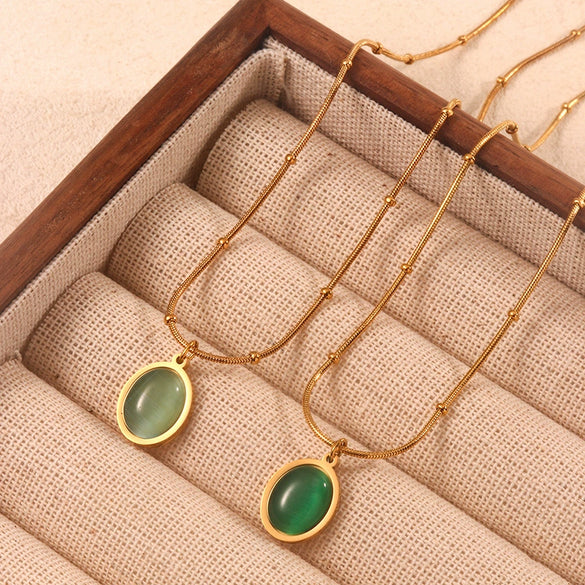 Women's Stainless Steel Geometric Light Luxury Clavicle Chain Necklace With Oval Pendant And Electroplating Treatment