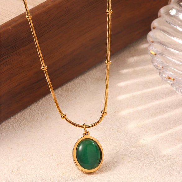 Women's Stainless Steel Geometric Light Luxury Clavicle Chain Necklace With Oval Pendant And Electroplating Treatment