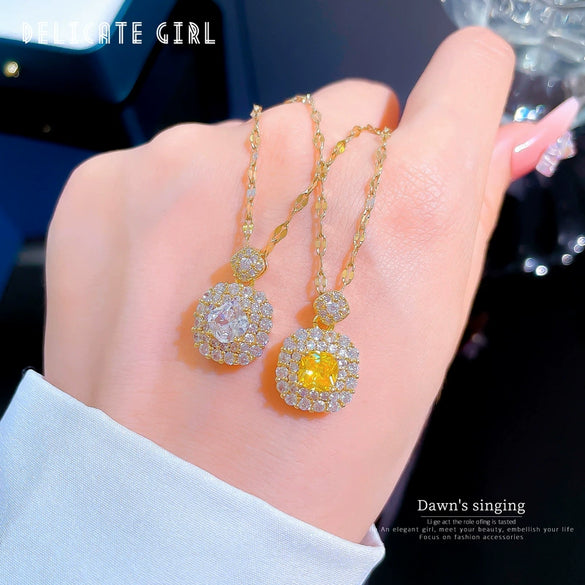 Women's Stainless Steel Geometric Light Luxury Style Micro Diamond Necklace