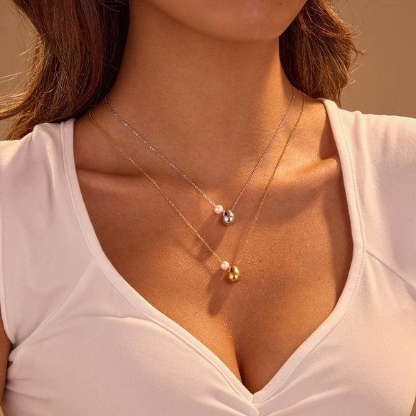 Women's Stainless Steel Geometric Minimalist Design Electroplated Imitation Pearl Pendant Necklace
