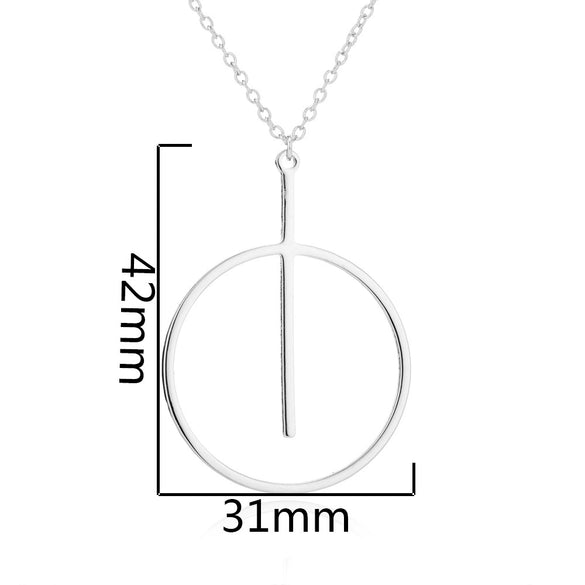 Women's Stainless Steel Geometric Round Pendant Necklace With Electroplated Finish And Ochain Design