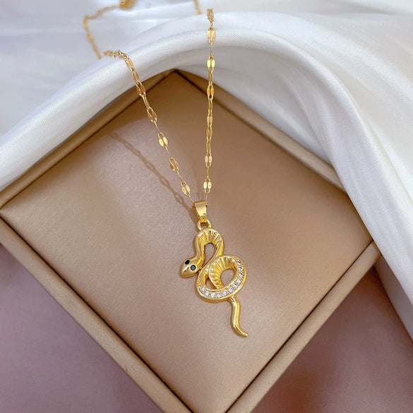 Women's Stainless Steel Geometric Small Snake Micro Diamond Necklace