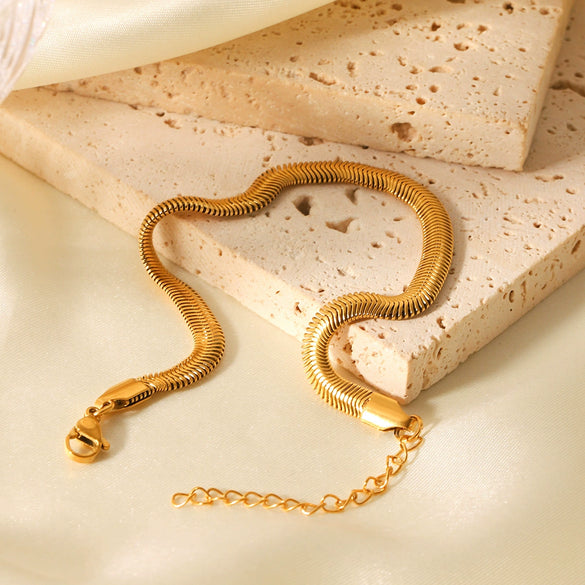 Women's Stainless Steel Geometric Snake Bone Chain Bracelet With Electroplating