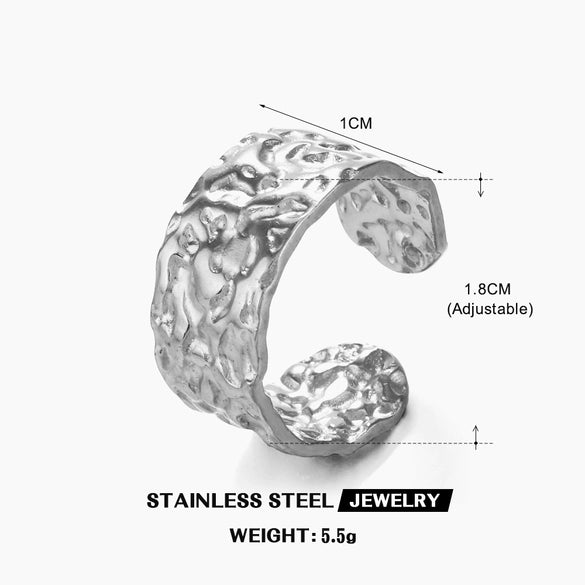 Women's Stainless Steel Geometric Wide Face Hammer Pattern Open Ring With Real Gold Plating And Flower Design