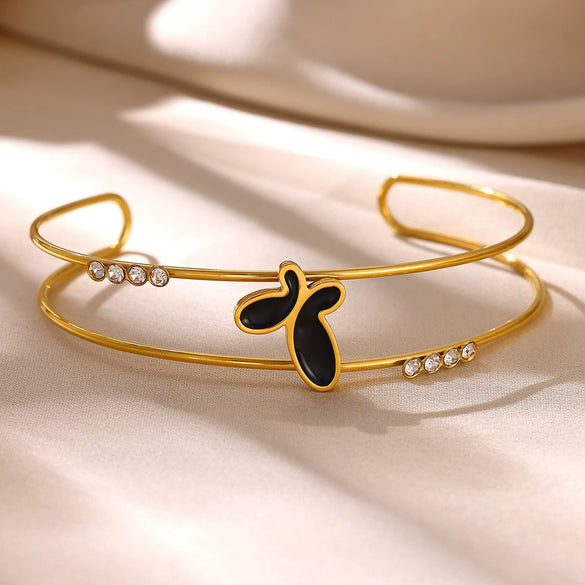 Women's Stainless Steel Goldplated Bracelet With Flower Butterfly And Heart Motifs Modern Minimalist Botanical Jewelry